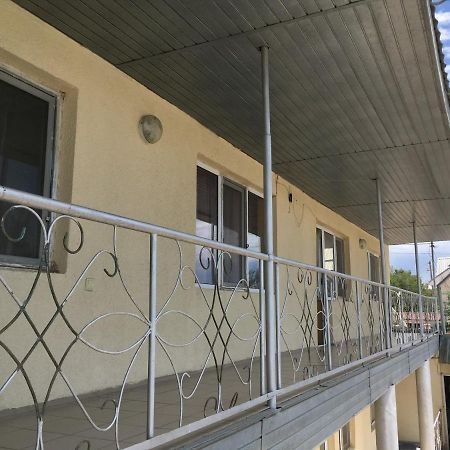 Hotel Эдем Cholpon-Ata Esterno foto