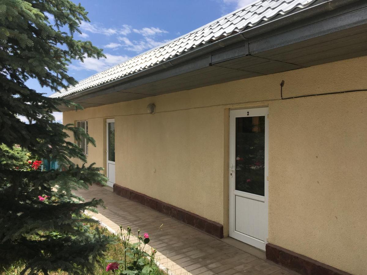 Hotel Эдем Cholpon-Ata Esterno foto